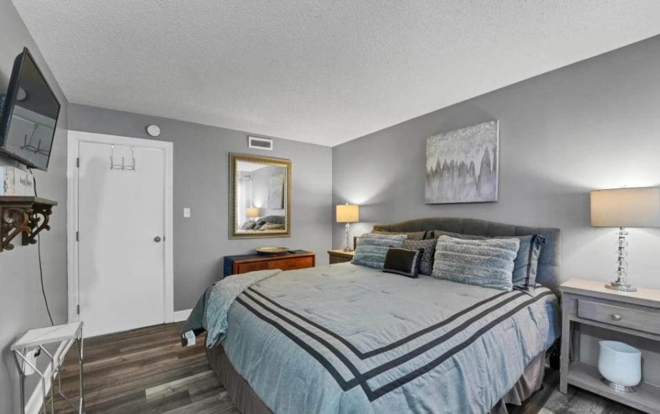New- Lovely 2-Bdr2Bath Gatlinburg Condo With Resort Indoor Pool Hot Tub Wi-Fi, Great Location Exterior photo